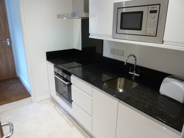 17B Napier terrace, Plymouth, Devon, PL4 6ER Image 3