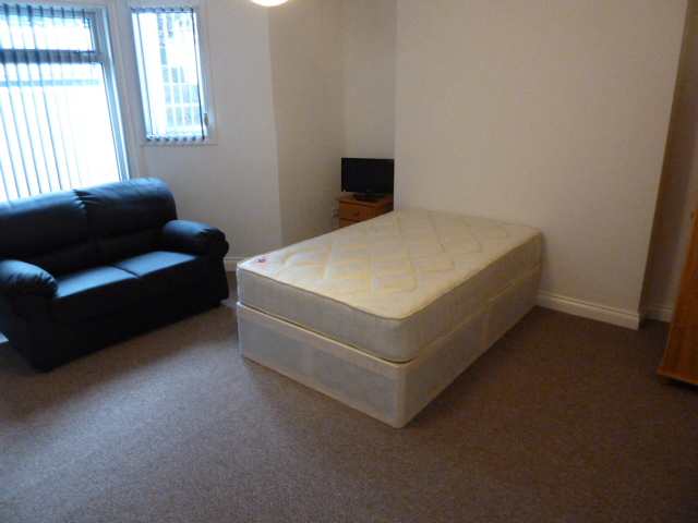 17B Napier terrace, Plymouth, Devon, PL4 6ER Image 7