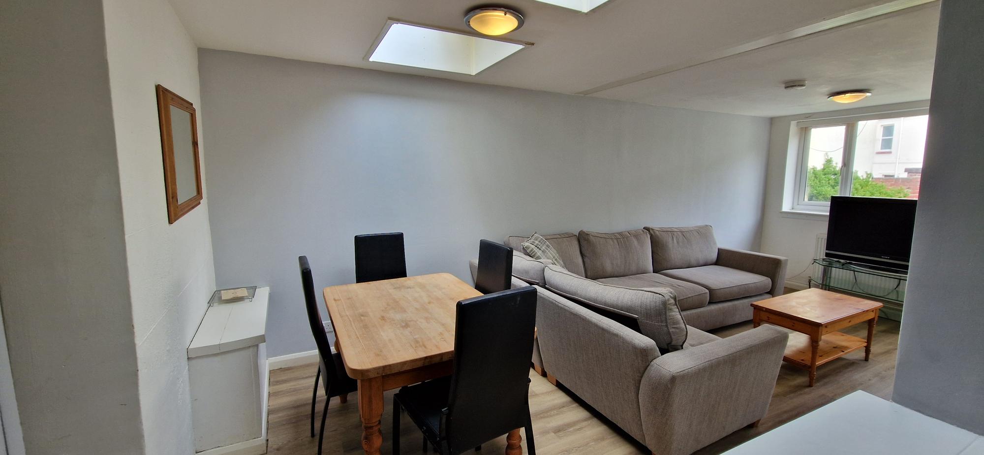 26 Winston Avenue, Plymouth, Devon, PL4 6AZ Image 11