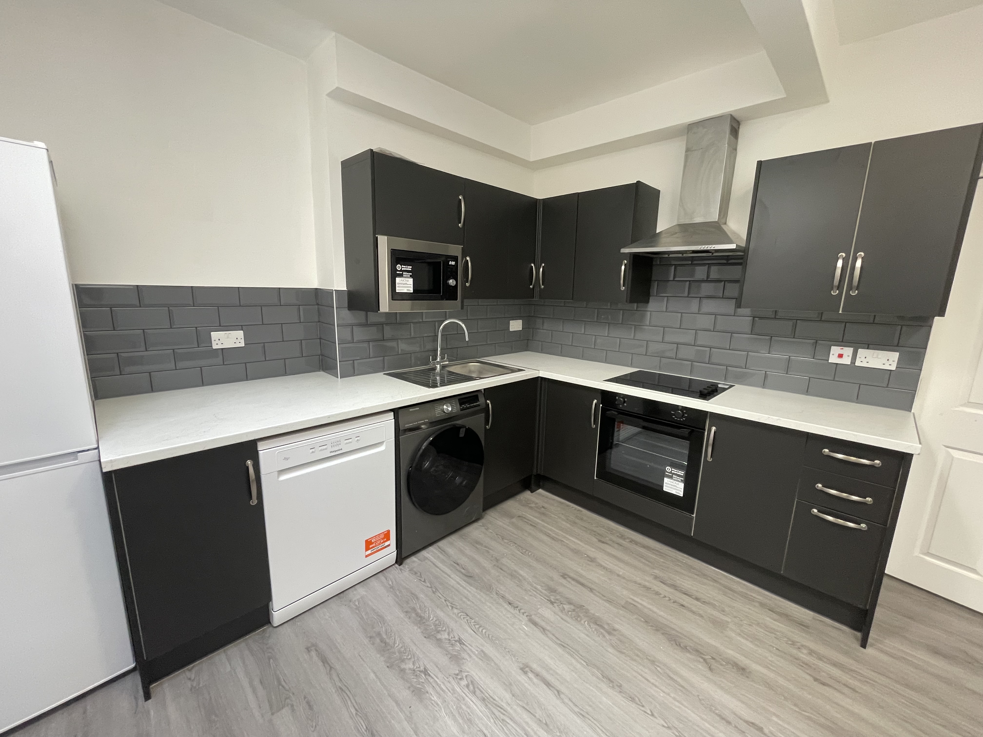 Flat 2 Whitefield House (Price per Room), Plymouth, Devon, PL4 8NH Image 8