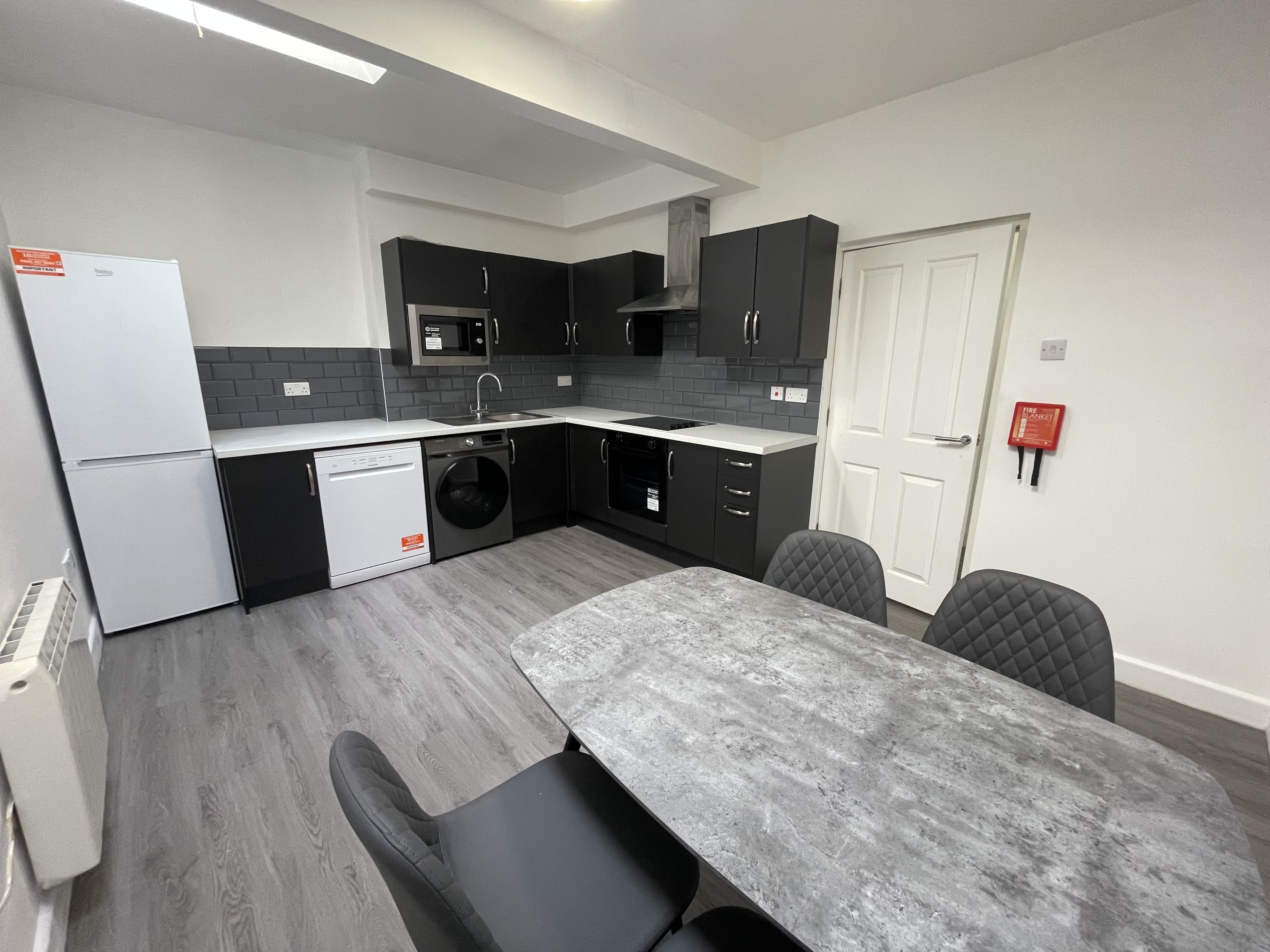 Flat 2 Whitefield House (Price per Room), Plymouth, Devon, PL4 8NH Image 9