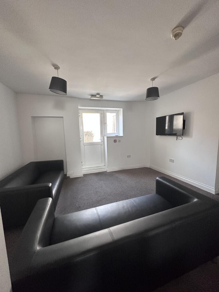 15 Baring Street, Plymouth, Devon, PL4 8NF Image 5