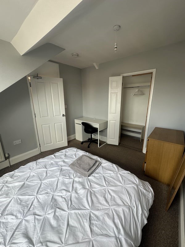 15 Baring Street Image 1