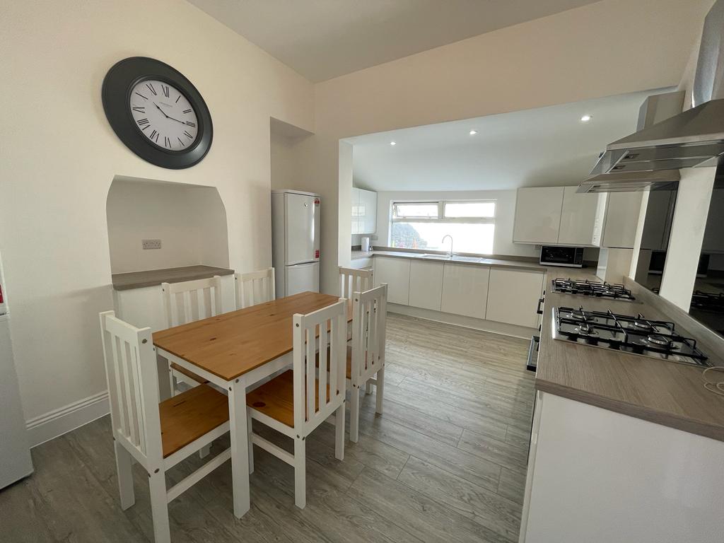 25 Egerton Road Image 1