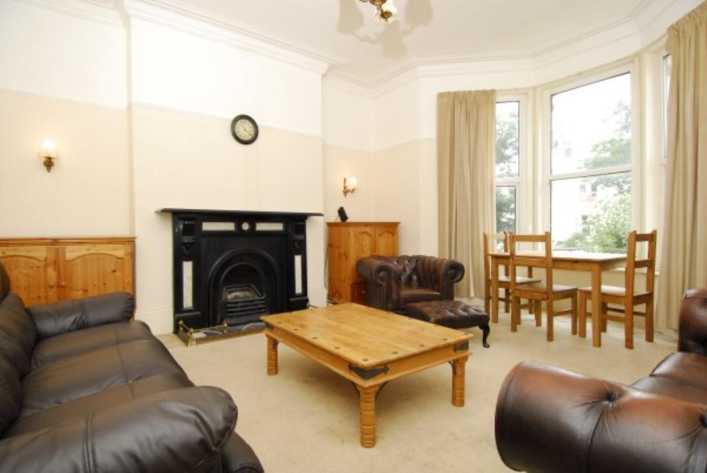 27 Alexandra Road Image 1