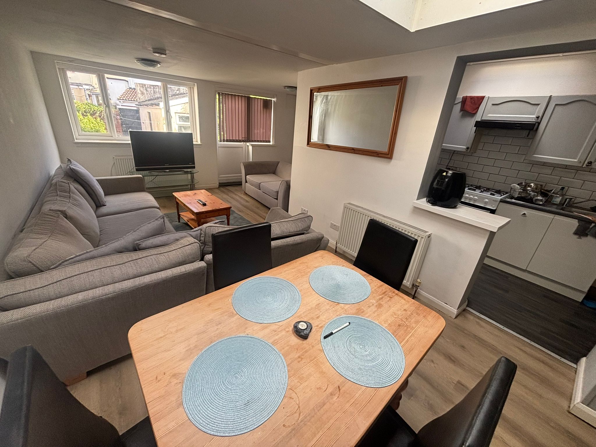 26 Winston Avenue Image 1