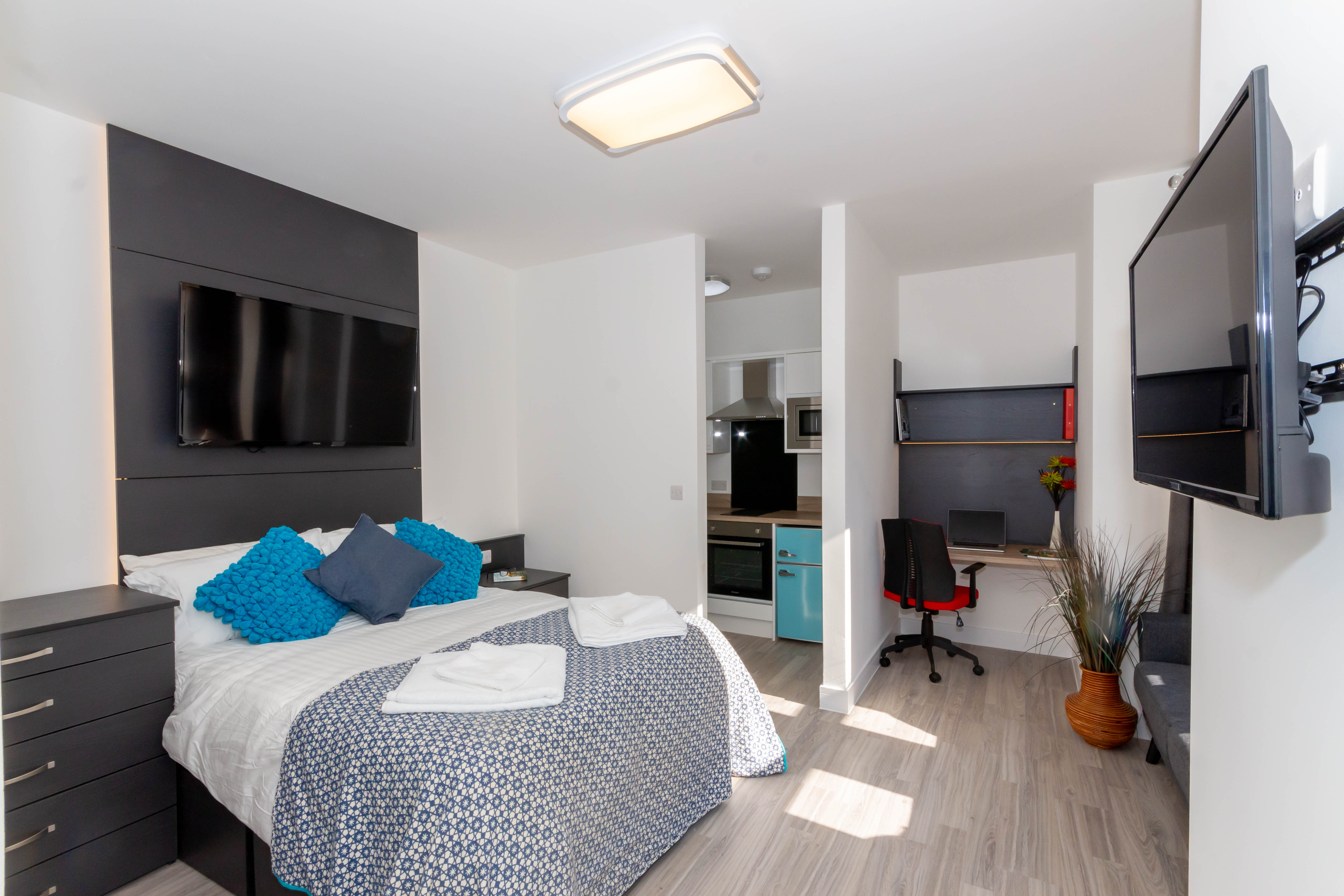84-86 Derrys Villa, Flat 1 Image 1